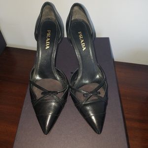 Prada Black leather pumps Capretto Bicolo size 37